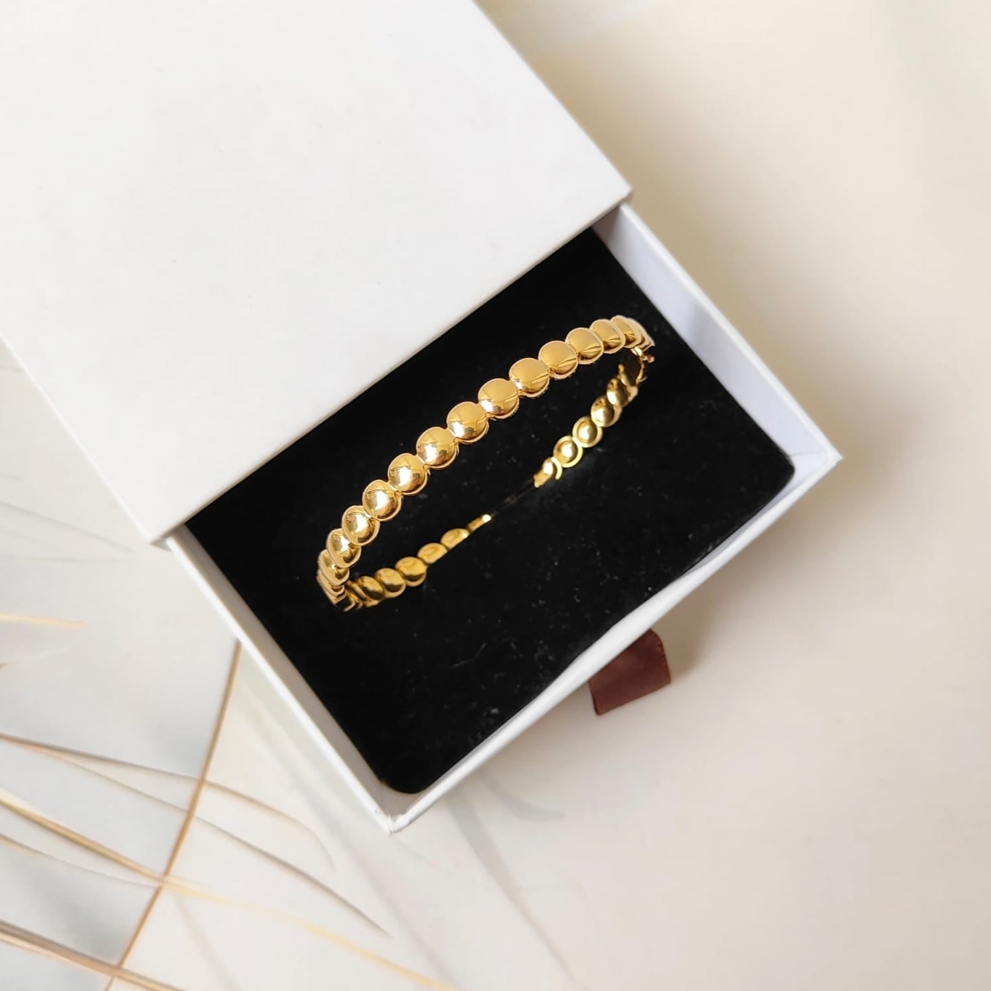 TIMELESS MINIMAL BRACELET