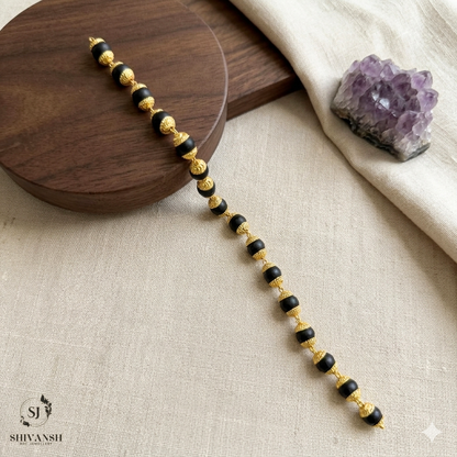 Gold Plated Simple Karungali Bracelet BR-06