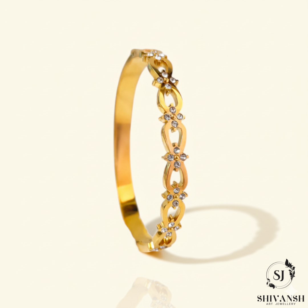 DIAMOND STUDDED BRACELET