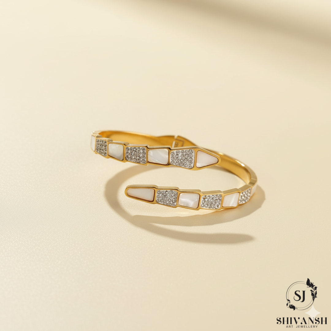 PREMIUM MOP TOP OPEN BRACELET