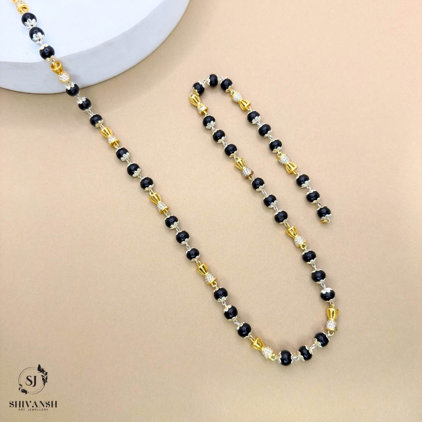 Classical Karungali Mala with Damru Diamond Beads KL-04