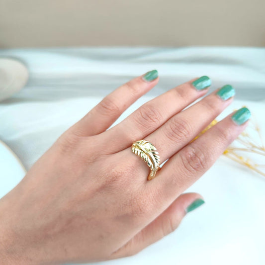 LEAF DESIGN RING