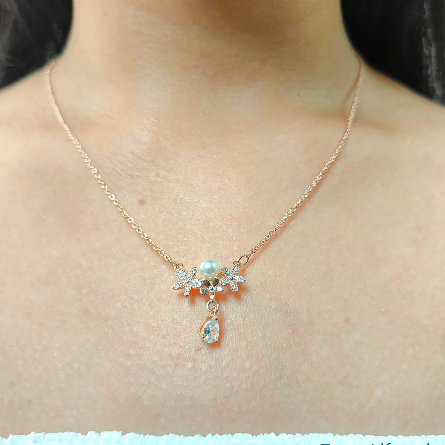 DIAMOND DROP NECKLACE