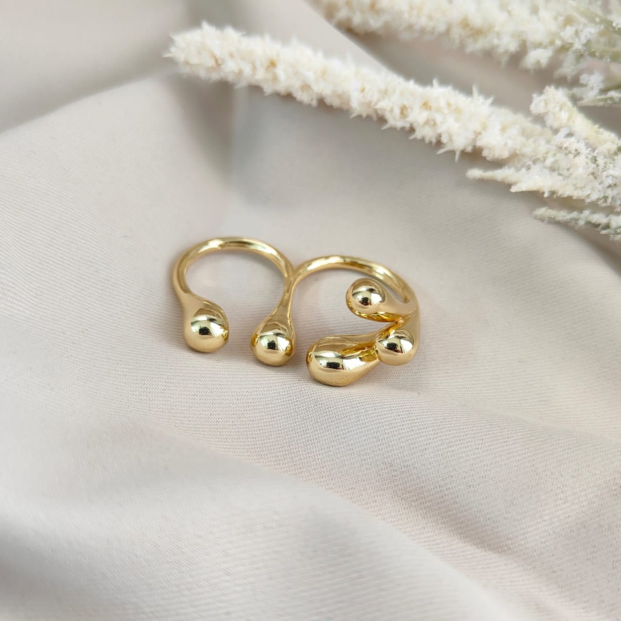 STATEMENT TWO FINGER RING 407