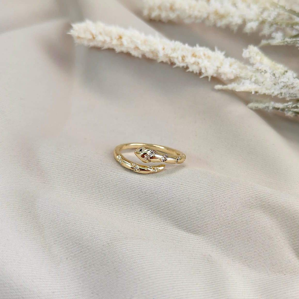 GOLDEN DIAMOND SNAKE RING 408