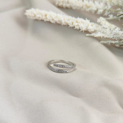 TOP OPEN SILVER RING 379
