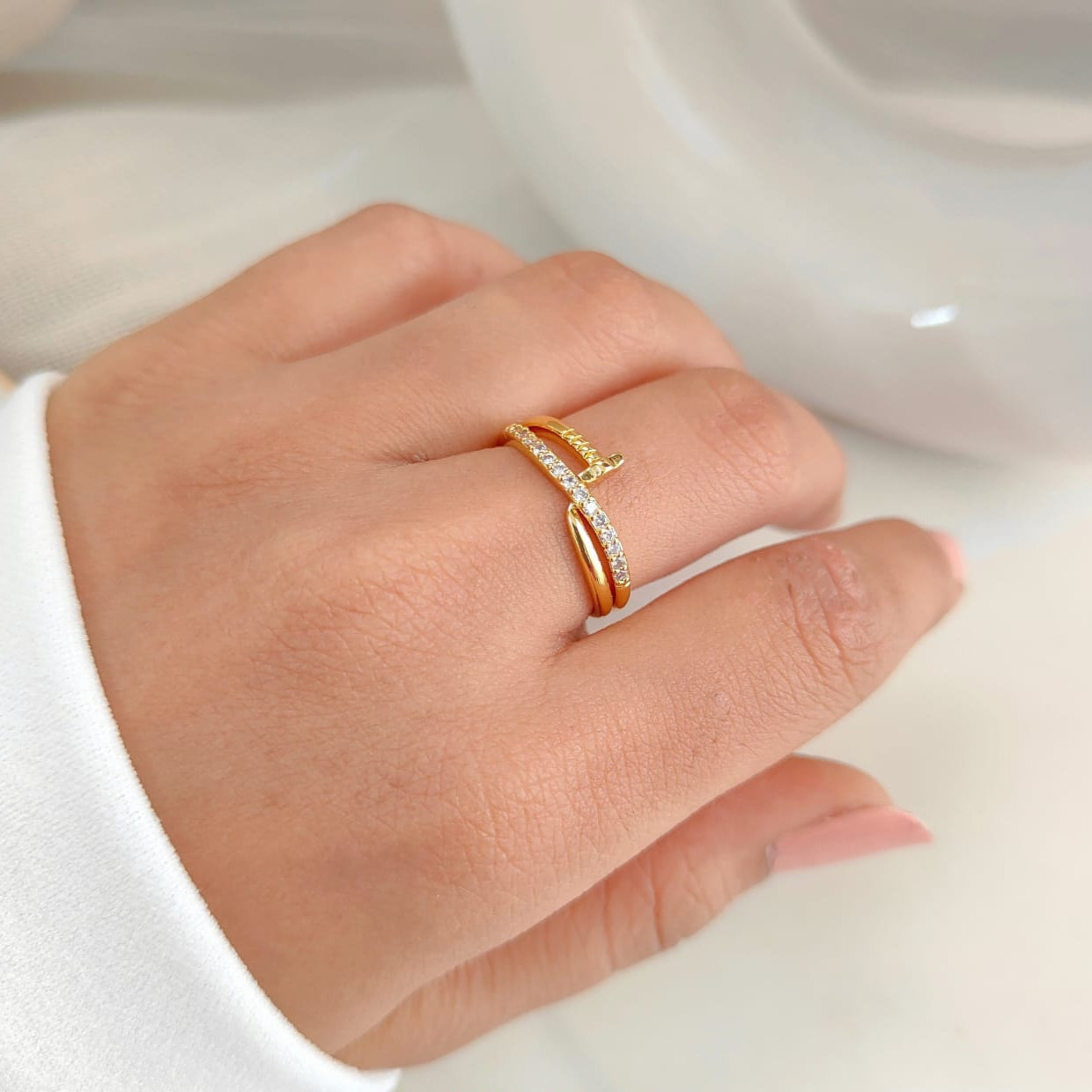 RADIANT RING 389