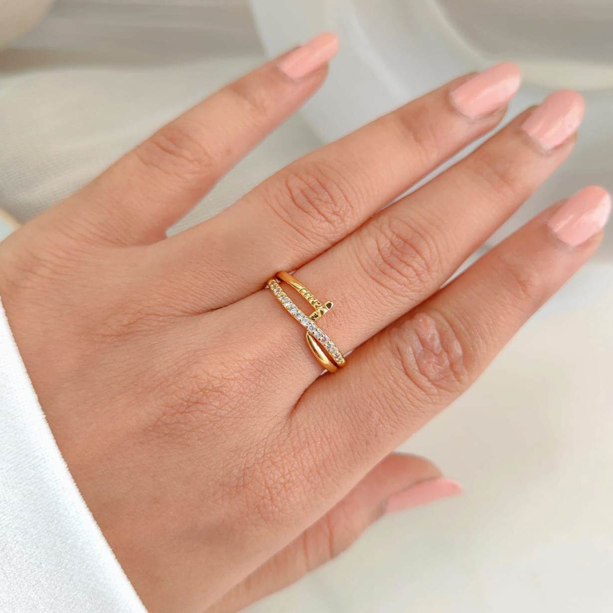 RADIANT RING 389