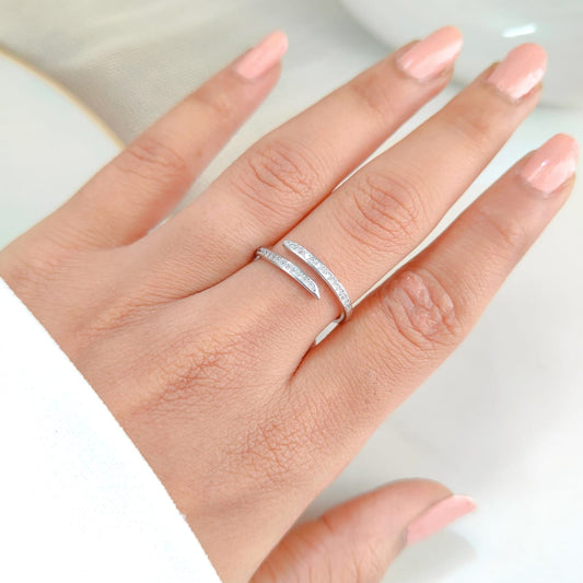 TOP OPEN SILVER RING 379