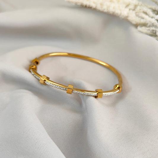 BOLD BOUND BRACELET 277