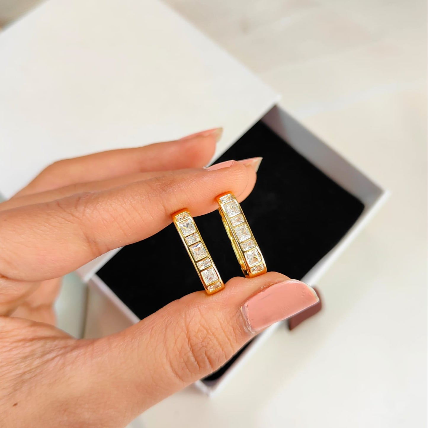 CRYSTAL HOOPS 342
