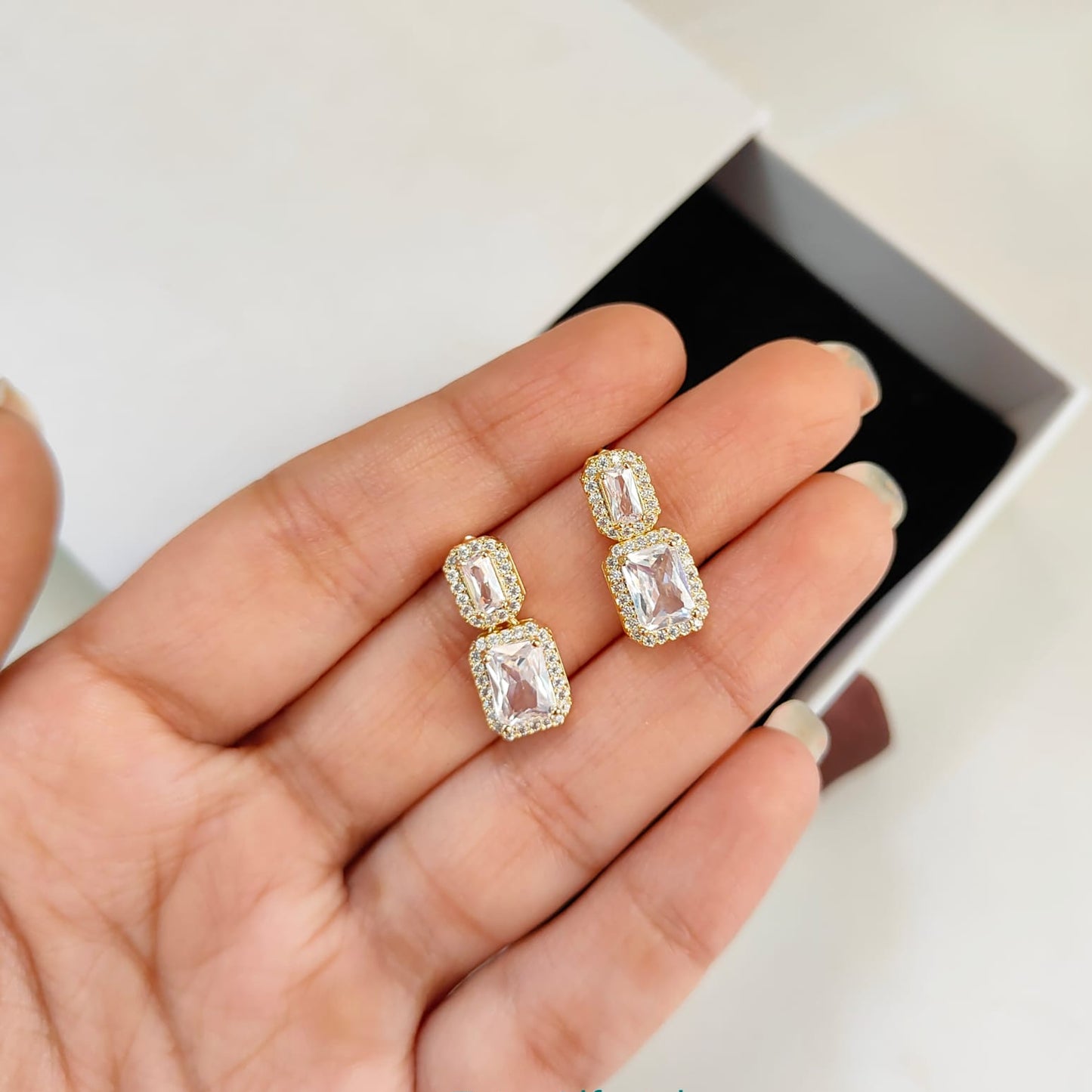 DIAMOND SHINE EARRINGS 169