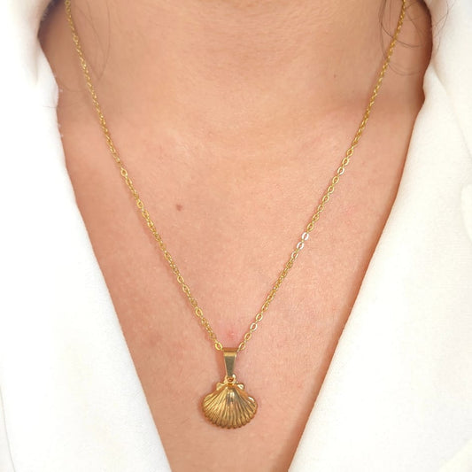 SHELF NECKLACE
