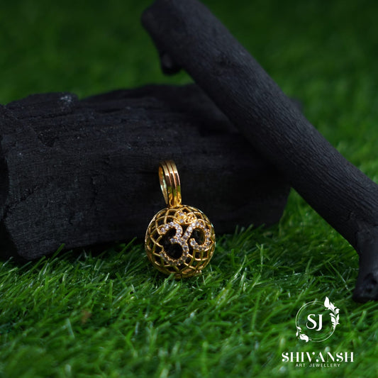 Gold Plated Om Rudraksha Pendent
