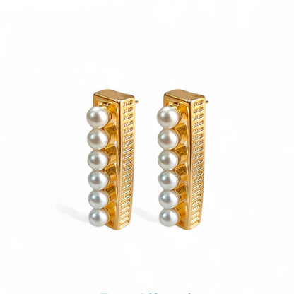 PEARL LINE STATEMENT EARRING 173
