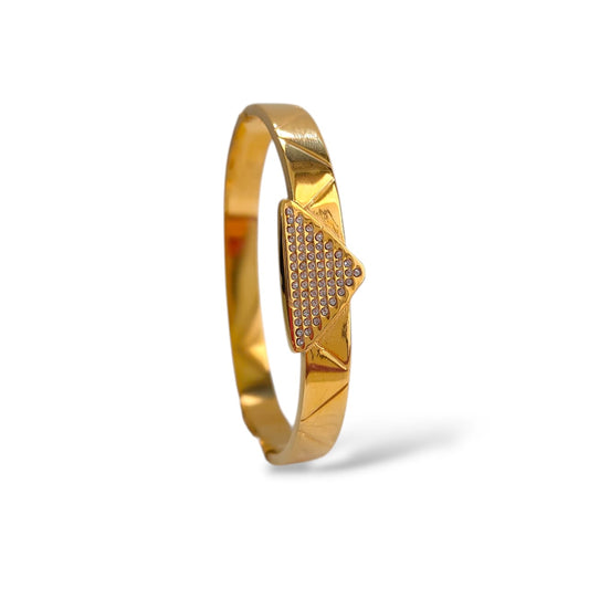 CLASSICAL TRIANGLE DIAMOND BRACELET